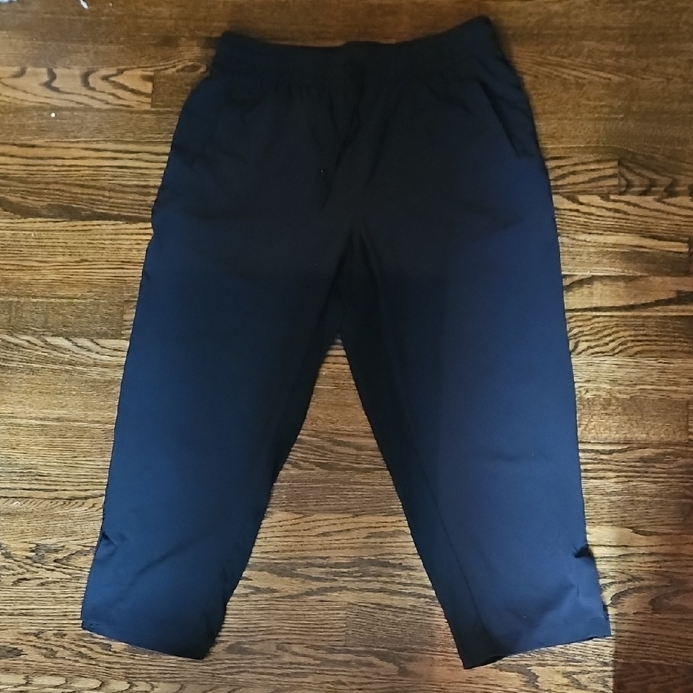 Talbots Women's Black Cropped Pants